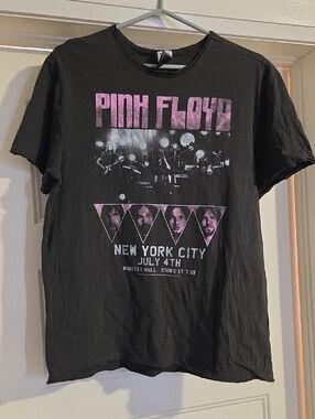 Pink Floyd Black T-Shirt with Pink Graphic